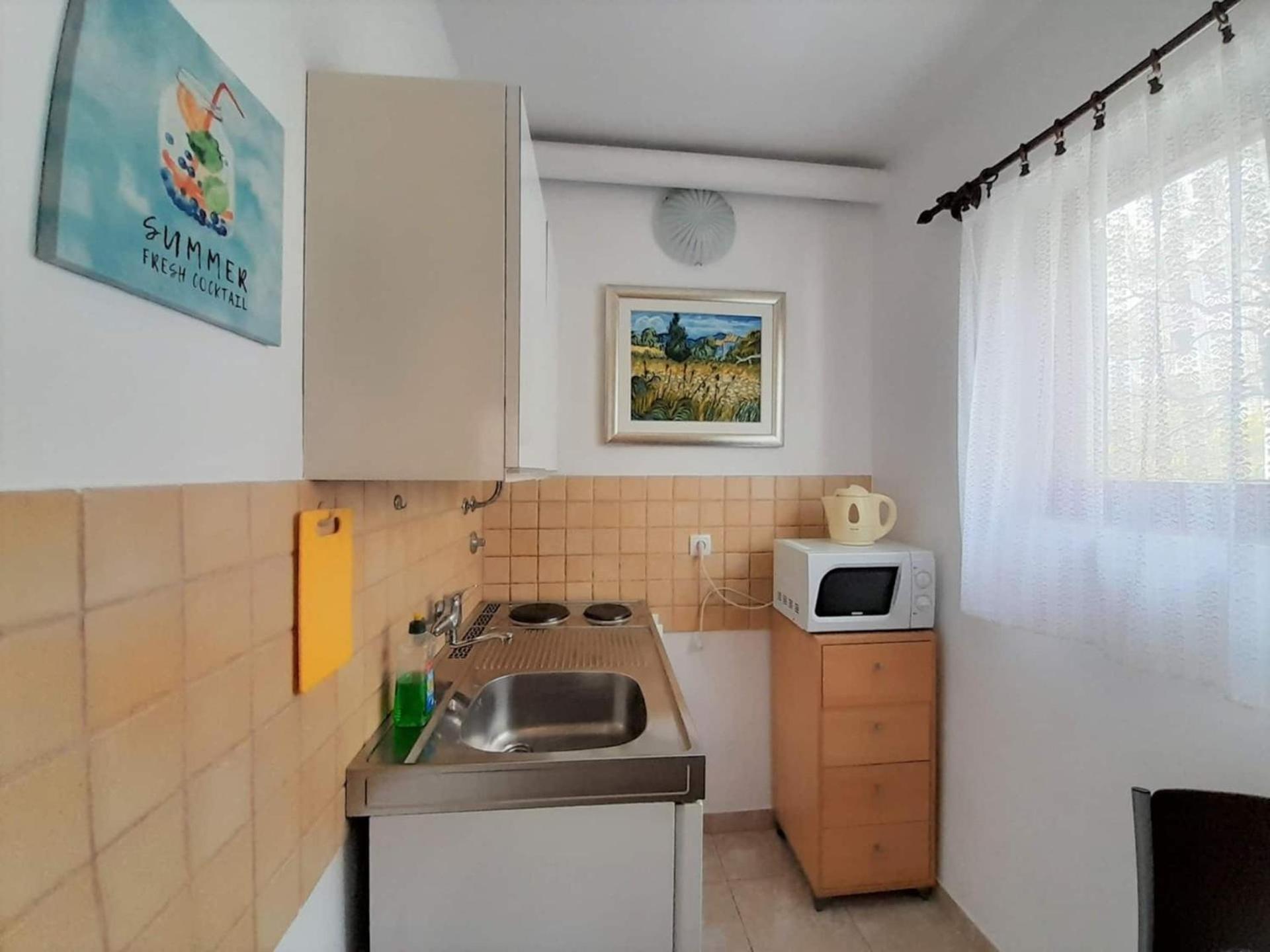Lovely Studio Malina Close To The Beach Крк Экстерьер фото